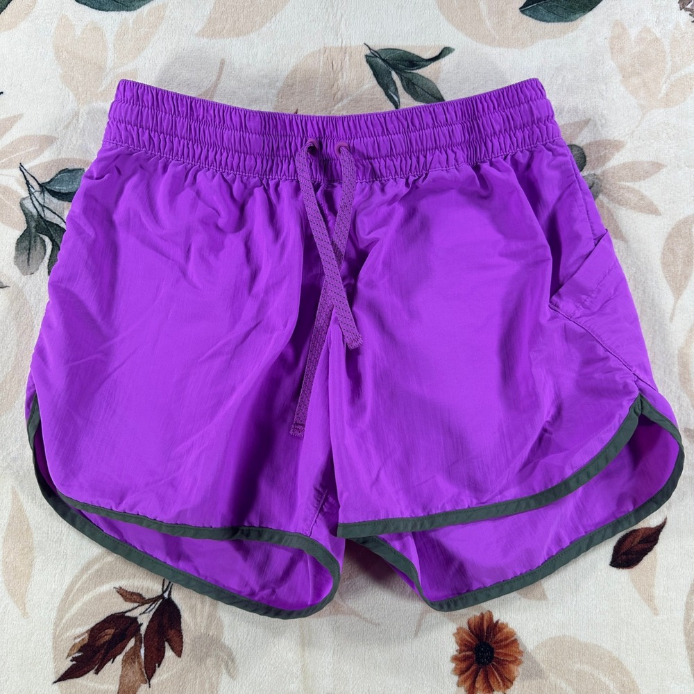 Columbia Sportswear Womens Small Purple Nylon Running Shorts Drawstring Pockets